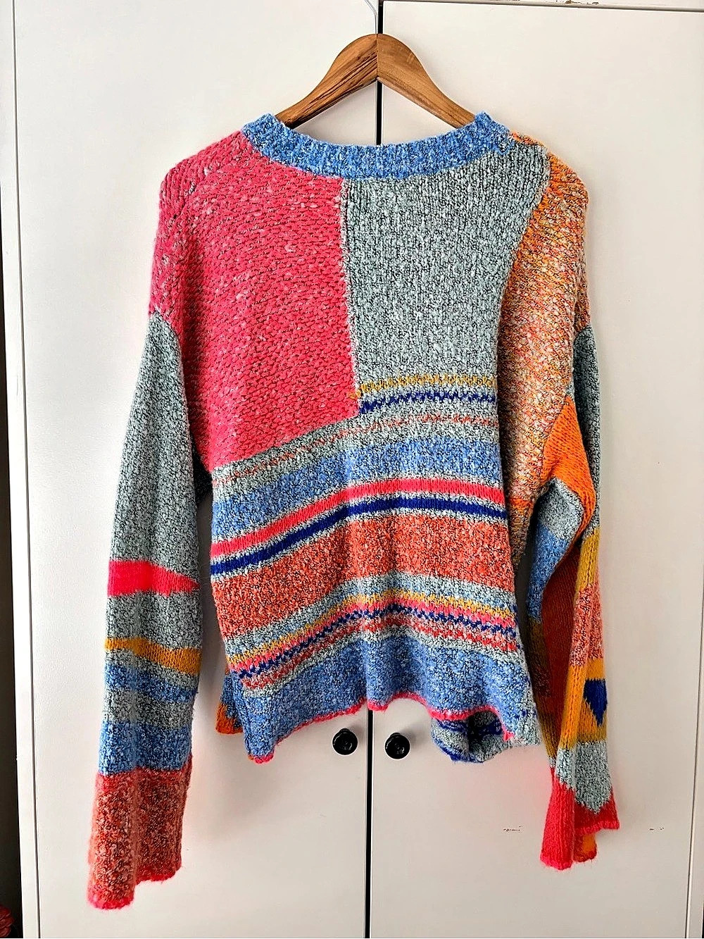 Absolutely Color Block Crewneck Sweater in Pink & Blue - Picture 2 of 7